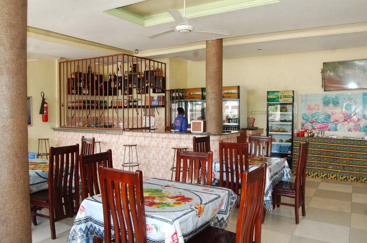 Donsuite Hotel Dar es Salaam Exterior foto