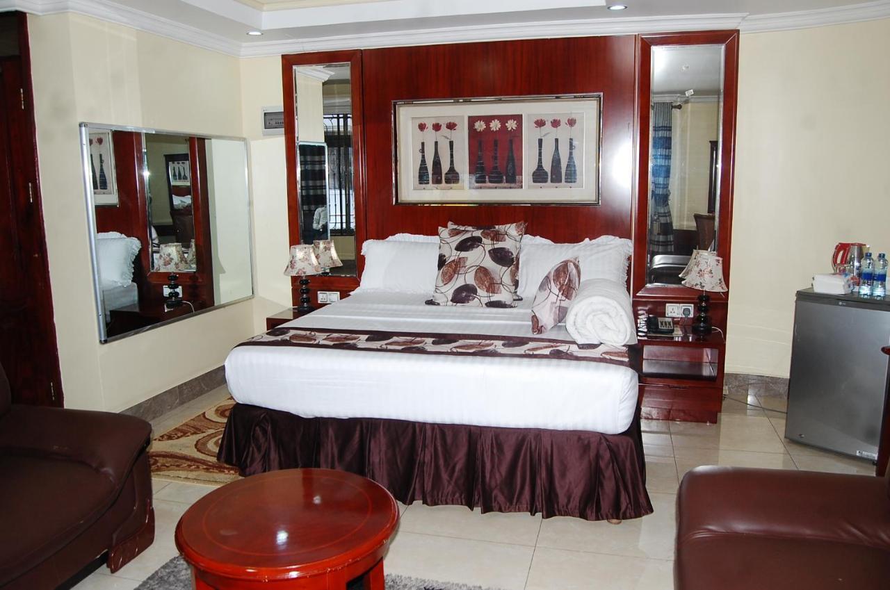 Donsuite Hotel Dar es Salaam Exterior foto